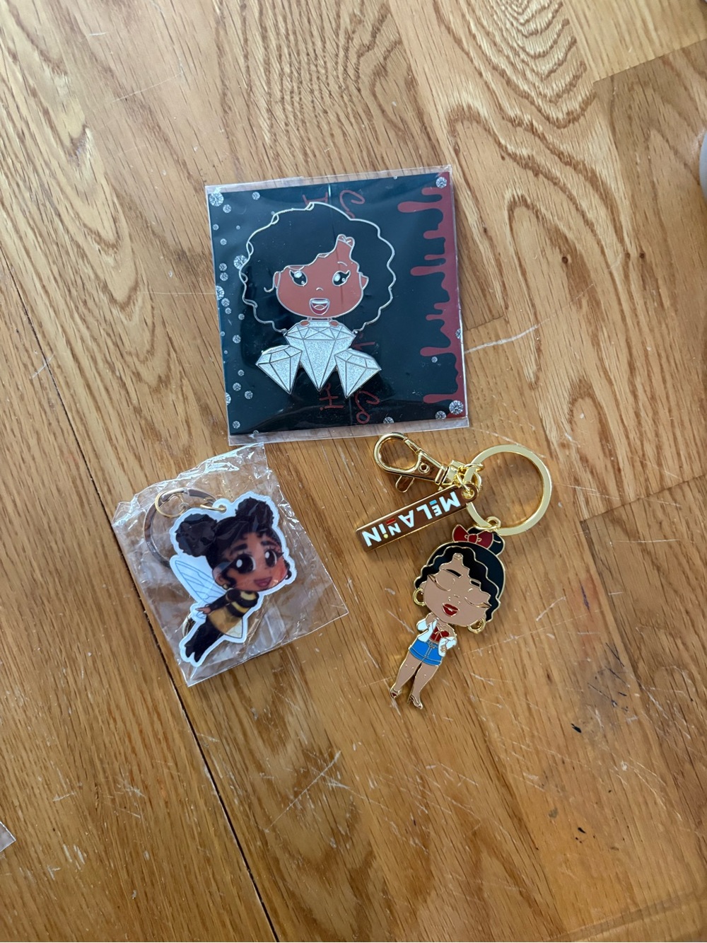 Cookie Sticker Co Melanin Gold Accent Bee Girl Keychain and Magnet diamonds